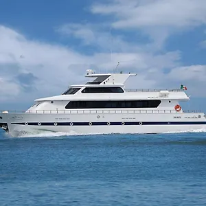 Yacht Sarah Venezia Hotel en barco